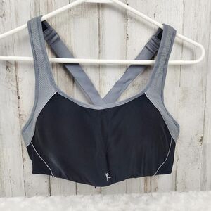 Danskin Now Max Support Cross Back High Impact Sports Bra Black Size 36C